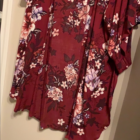 Kimono - Picture 3 of 3